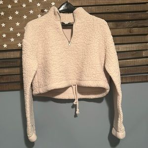 Topshop Shearling cropped pullover. Size 4 oversized.
